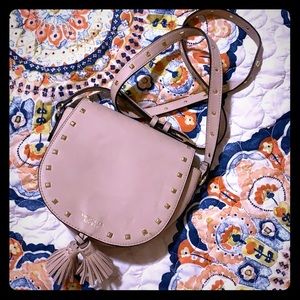 FREE w/ any bundle! 🌸VS Crossbody🌸